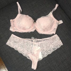 H&M Bra and Panty Set in Pink